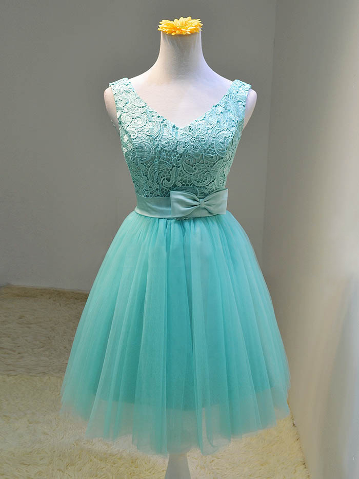 cute knee length dresses for juniors